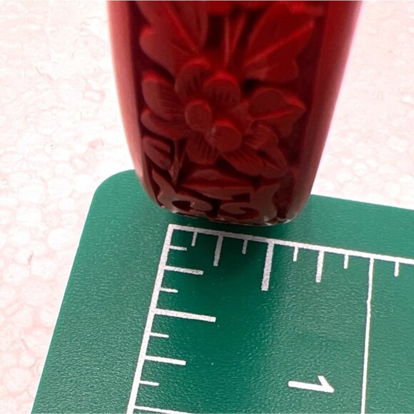 Vintage Bangle Bracelet Red Cinnabar Artisan Hand Carved .5" Wide Size 8 - Picture 5 of 5